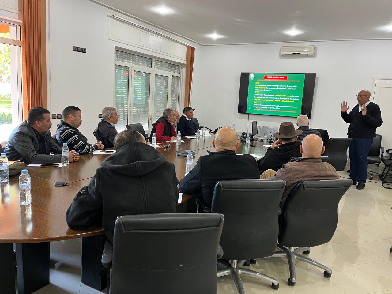 Session de formation aux nouvelles règles des finales